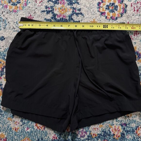 Athleta Black Beachside Shortie Quick Dry Shorts Size Medium - Picture 4 of 6